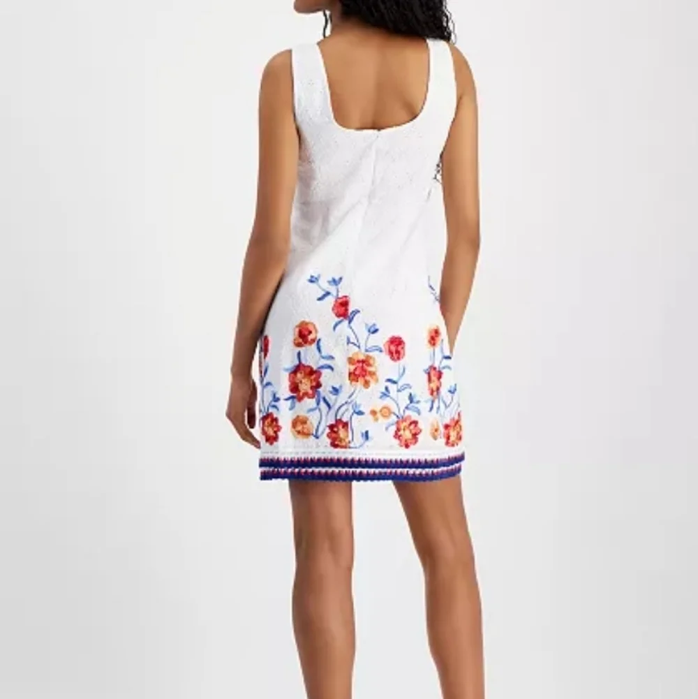 NWT Tahari ASL Floral Embroidered Trapeze Dress Size 6 Ivory Multi Square Neck - Picture 2 of 15